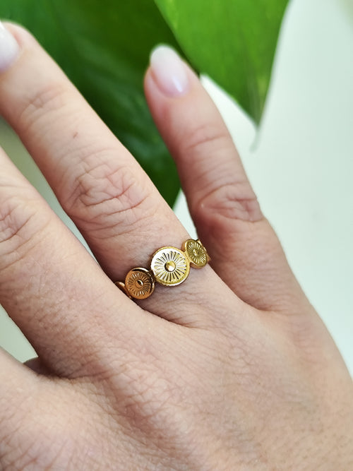 Pulsera y anillo geométrico